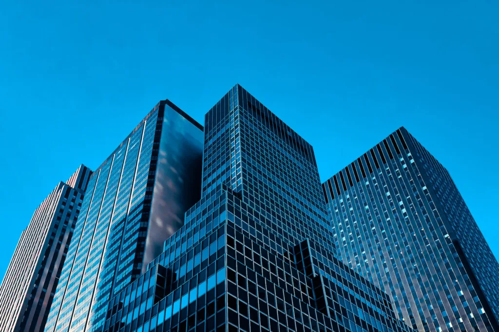 corporate investigations manage risk identify fraud misconduct